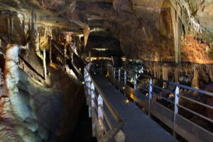 Grotte de Tourtoirac